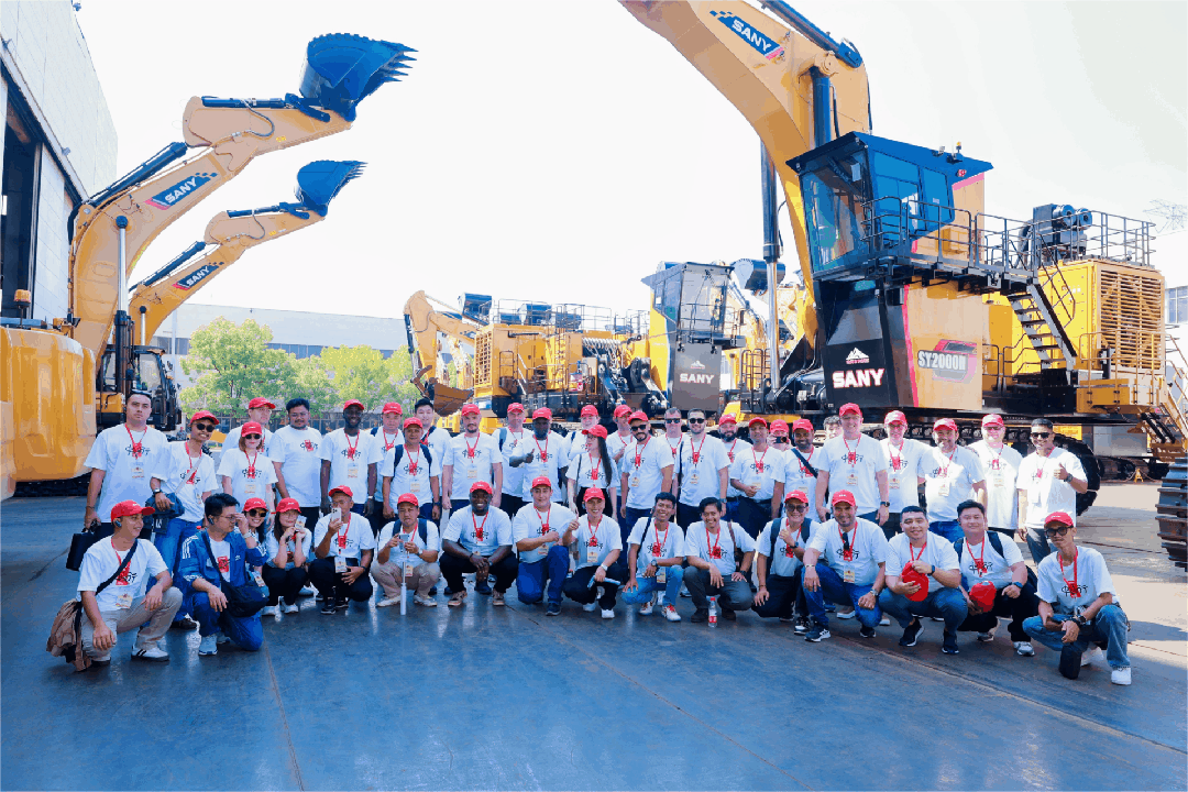 21国精英奔赴中国，只为这场三一之约！