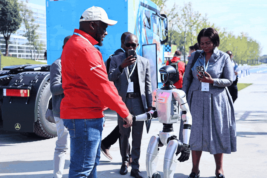 NEXT SANY ERA | 三一2025全球交通能源峰会在三一智联重卡产业园圆满举办！