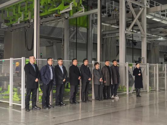 共建零碳智慧无人露天矿山 <em>中国矿业大学</em>到访中联重科