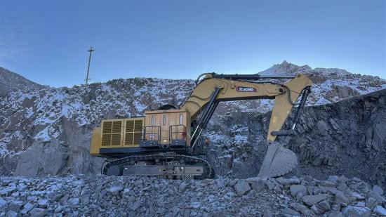 冬“智”已至：解密徐工XE1350E智能电挖的极限破冰