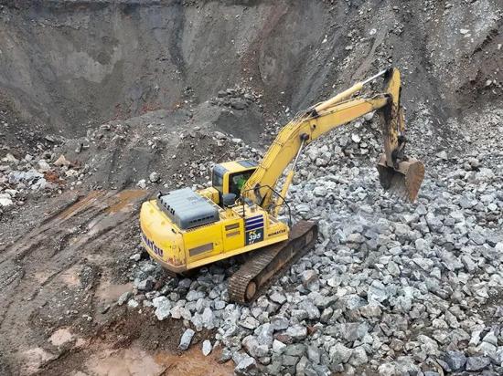 一年油费节省20万元！小松PC395LC-10掘金河源矿山