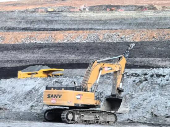 24小时驻矿守护，三一获赞“优秀服务商”