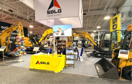 山东临工北美市场再发力，携多款硬核设备亮相多伦多园林景观展