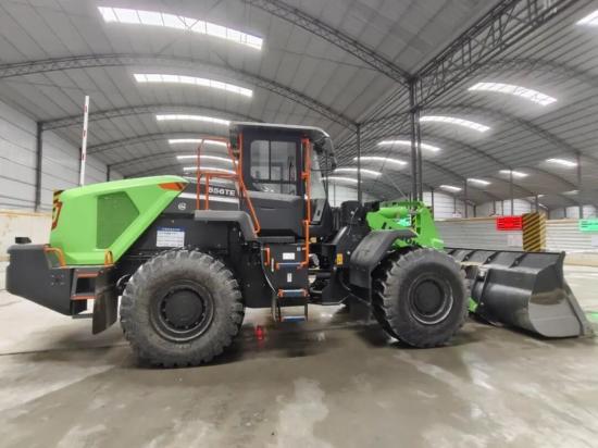 战略携手智创未来！宜涪柳工无人驾驶装载机项目成功落地