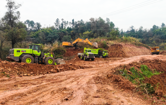 奋战首季开门红 | 雷沃重工矿山设备批量交付，冲刺一季度！