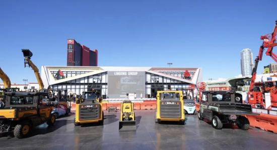 向世界展示“中國(guó)力量” ！臨工全系高端產(chǎn)品亮相美國(guó)拉展