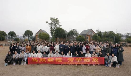 马跃新程，芳华绽放｜铁建重工多元筑暖，共庆“三八”妇女节