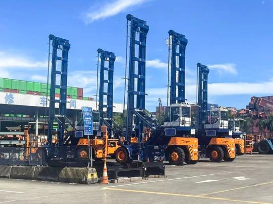 大湾区客户力荐！5分钟满血复活的徐工换电堆高机→