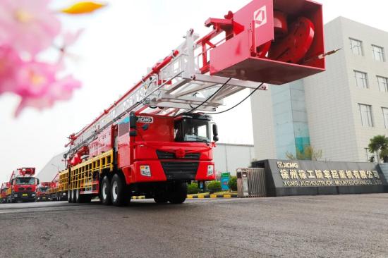 西北迎“绿色新装备”，徐工电动修井机批量发车