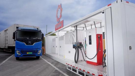 1046公里，跑通了！徐工超充重卡打通干线物流“任督二脉”