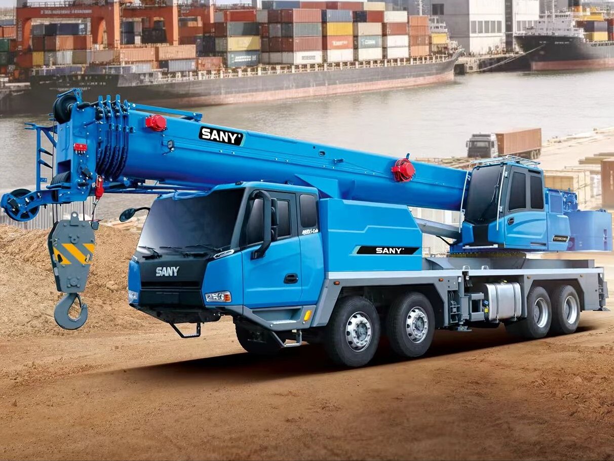 续航无忧、静享丝滑，三一50吨增程电动起重机强势来袭！