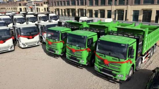 交付！200台徐工纯电动牵引车助戈壁“绿色转身”