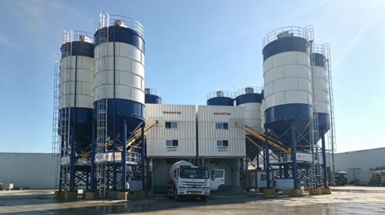 山推建友混凝土搅拌站应用白阿铁路建设