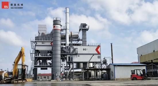 德基4500型沥青搅拌设备落户黄骅：给渤海湾铺一条“温柔路”