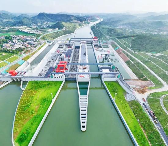 “世纪工程”平陆运河建成通航，中联重科定制化装备硬核护航